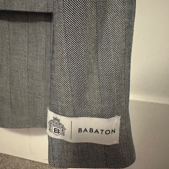 Babaton Vogue Aritzia blazer Size 1 (small) - Picture 2 of 6